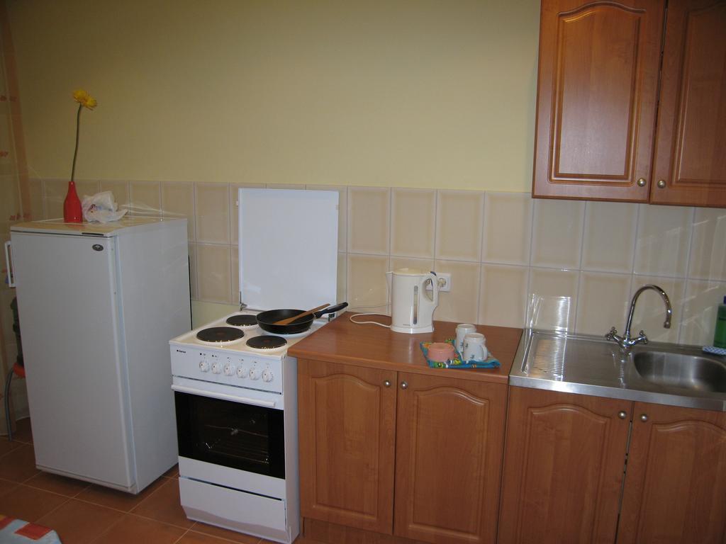 Hotel Service Predslava On Antonovicha Street Kiev Ruang foto
