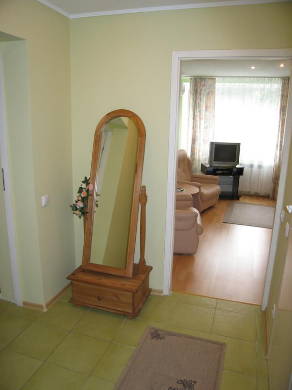 Hotel Service Predslava On Antonovicha Street Kiev Ruang foto